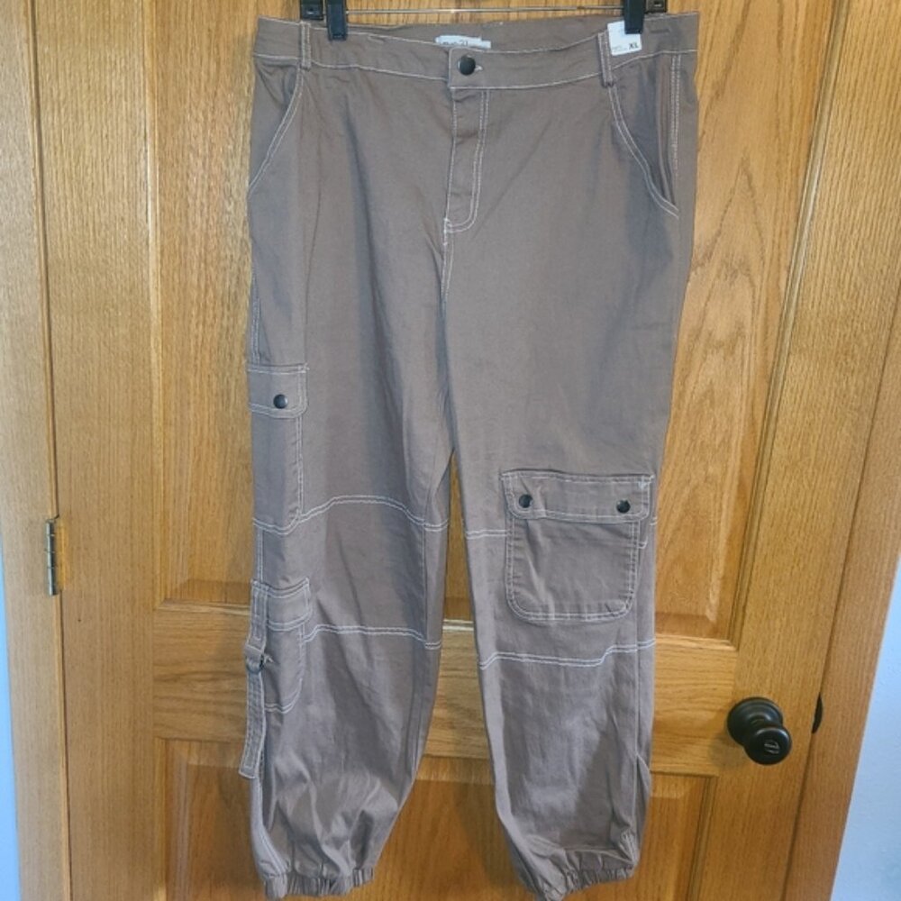 Rue21 Light Brown Baggy Cargo Pants Women's Size XL NWT